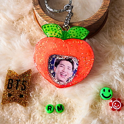 BTS/RM/KPOP PHOTO KEYCHAIN BTS/RM/KPOP PHOTO KEYCHAIN
