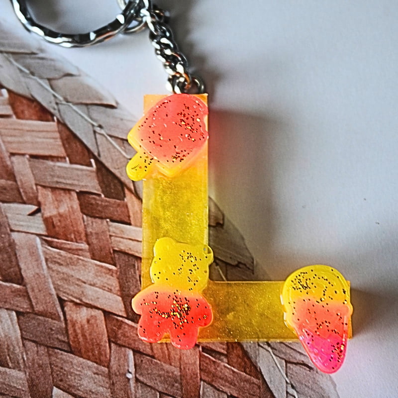 'L' LETTER ICE STICK KEYCHAIN 'L' LETTER ICE STICK KEYCHAIN