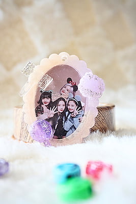 BLACK PINK K-POP PHOTO FRAME KEYCHAIN BLACK PINK K-POP PHOTO FRAME KEYCHAIN