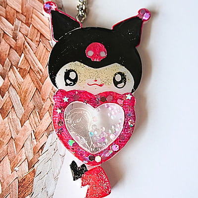 KUROMI RESIN SHAKER KEYCHAIN KUROMI RESIN SHAKER KEYCHAIN