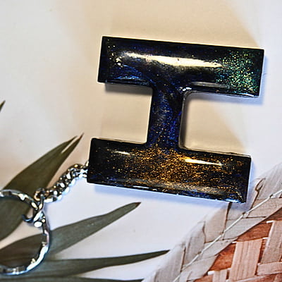 'H' SPARKLE BLACK KEYCHAIN(LKB00065) 'H' SPARKLE BLACK KEYCHAIN(LKB00065)