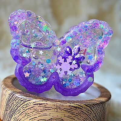 BUTTERFLY SHAKER KEYCHAIN BUTTERFLY SHAKER KEYCHAIN