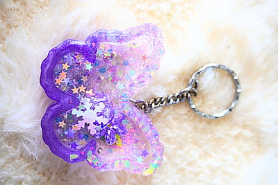 BUTTERFLY SHAKER KEYCHAIN BUTTERFLY SHAKER KEYCHAIN