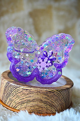 BUTTERFLY SHAKER KEYCHAIN BUTTERFLY SHAKER KEYCHAIN