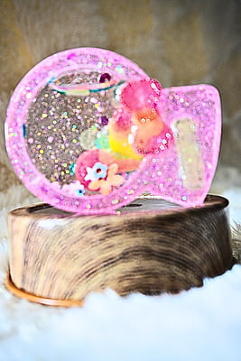SNOW GLOBE SHAKER KEYCHAIN SNOW GLOBE SHAKER KEYCHAIN