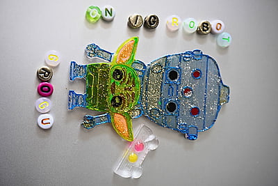 GROGU ON  IG ROBOT