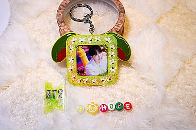 J-HOPE BTS LOP EARS RABBIT PHOTO KEYCHAIN J-HOPE BTS LOP EARS RABBIT PHOTO KEYCHAIN