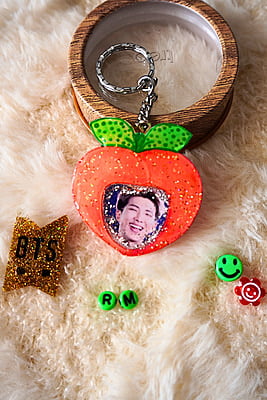 BTS/RM/KPOP PHOTO KEYCHAIN BTS/RM/KPOP PHOTO KEYCHAIN
